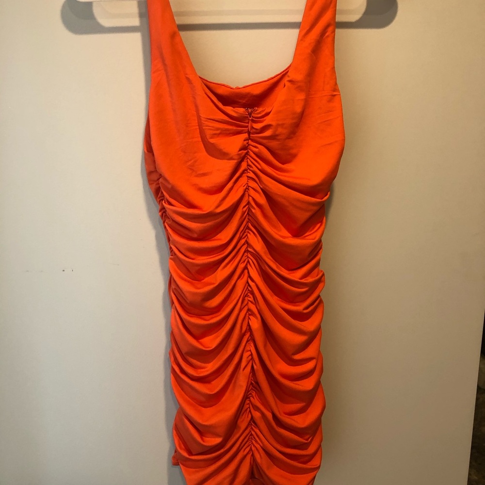 SUPER CUTE Hello Molly Bodycon dress